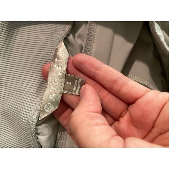 Athleta Womens grey Pull On Flat Front Mid-Rise Ankle Pants Size 2 - Picture 3 of 6